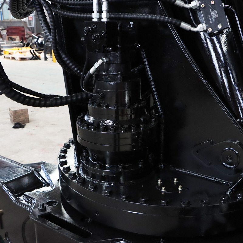 رافعة مثبتة على شاحنة بذراع مفصل 25 طن