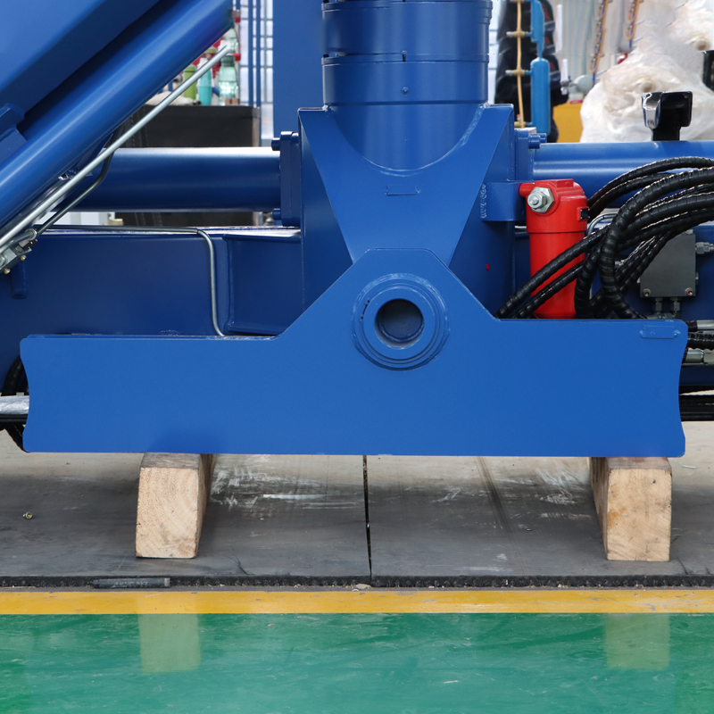 رافعة مثبتة على شاحنة بذراع مفصل 5 طن